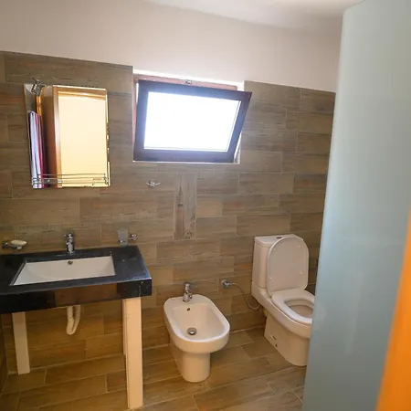 Vila Bardhi *
